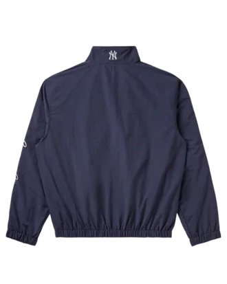 Ny yankees nylon windbreaker Ny yankees nylon windbreaker