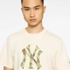 Ny yankees space camo logo tee