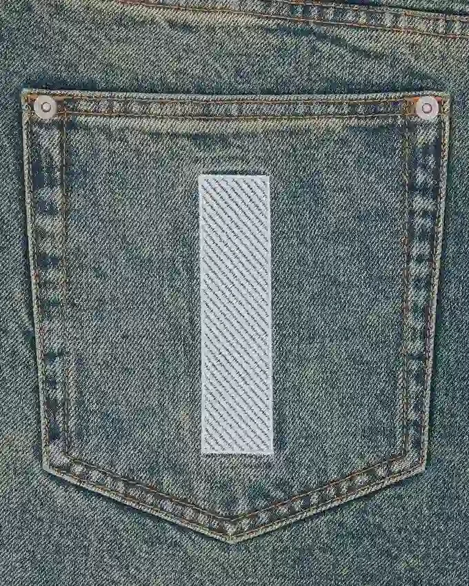 Running dog denim shorts Running dog denim shorts
