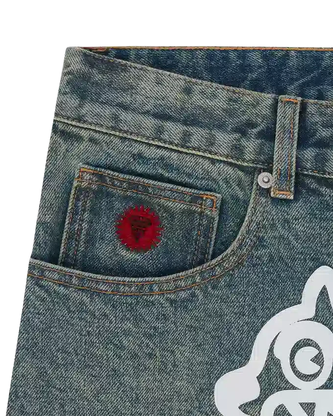 Running dog denim shorts Running dog denim shorts
